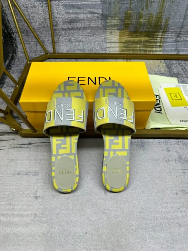 fendi chaussons pour femme s_12100353